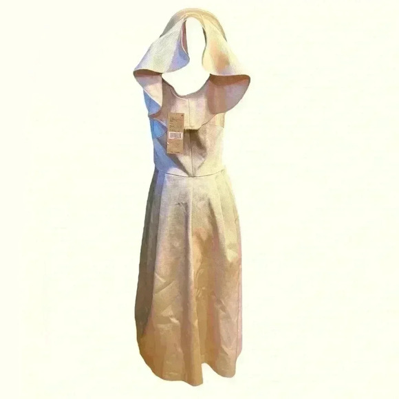Cremieux Dress Classic Holiday Gold Formal Dress Champagne Flutter Sleeve Size 4 - Picture 3 of 9
